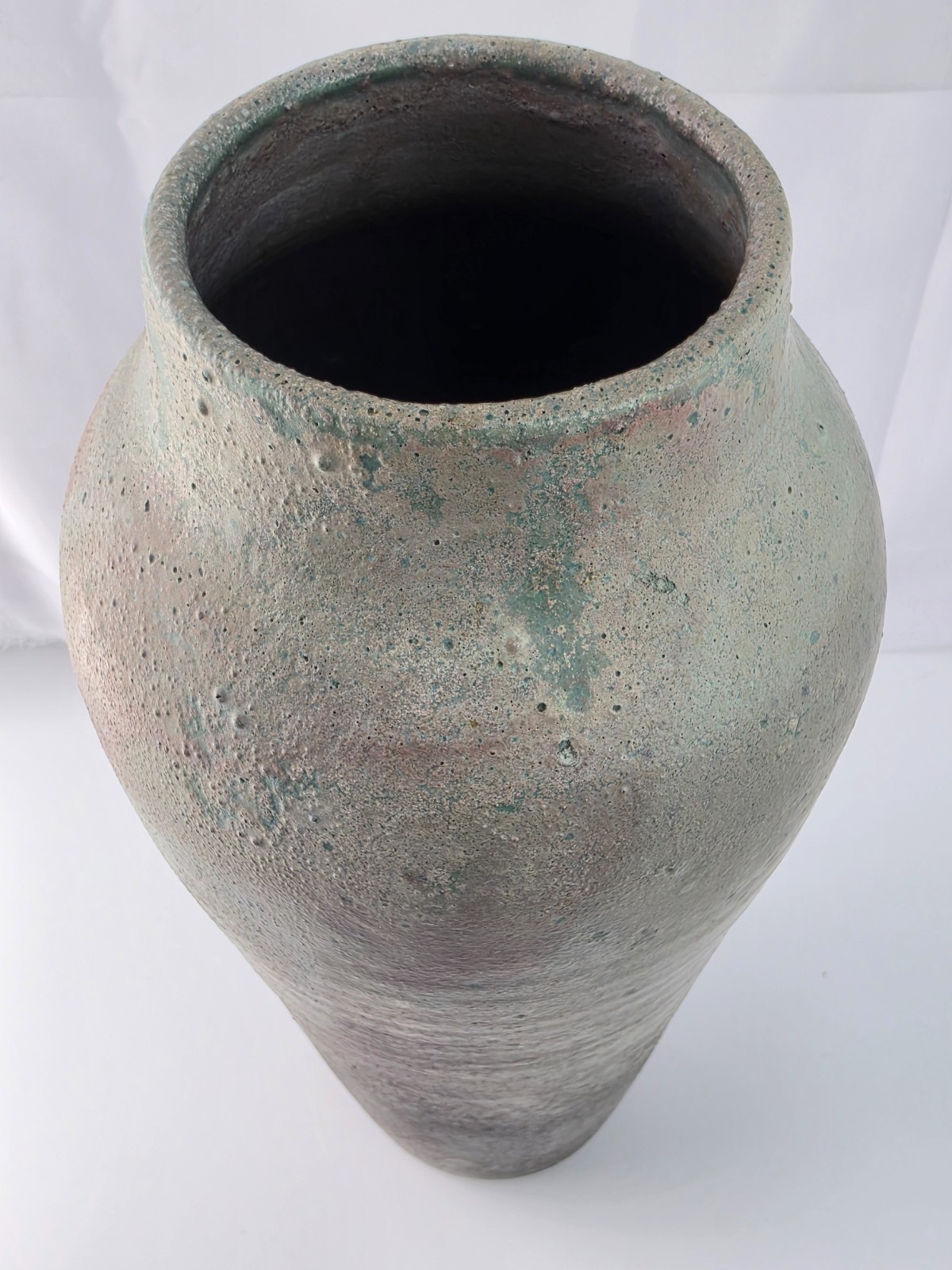 Indianapolis Debra Manfree Raku Art Hand Thrown Pottery Pink Blue Grey 12″ Vase