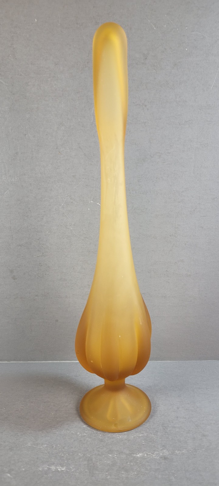 Vintage 1970s Viking Glass Frosted Amber Satin Swung Stretch Petal Vase 12″ Tall