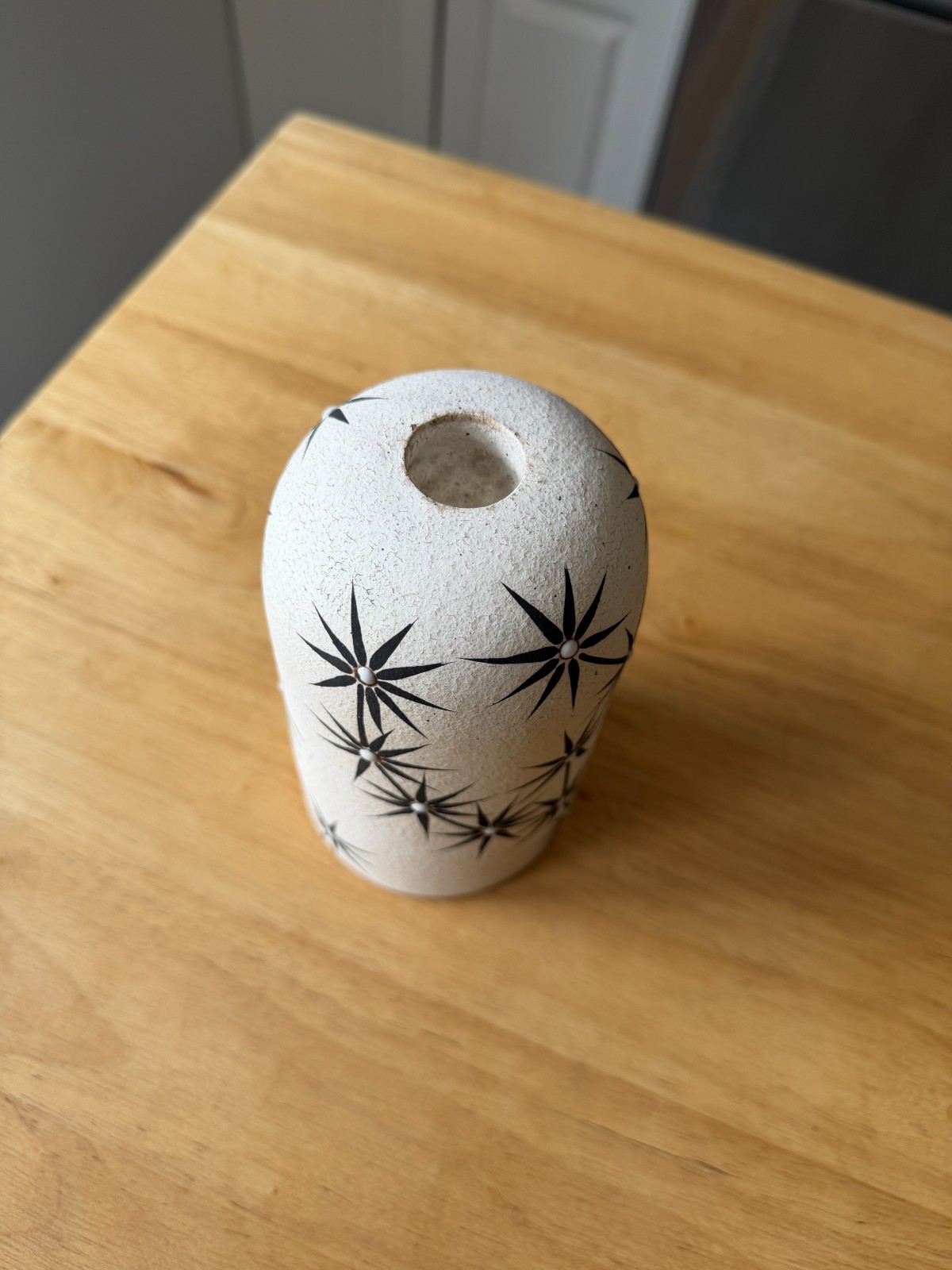 MQuan Studios Stoneware Vase with Star in White