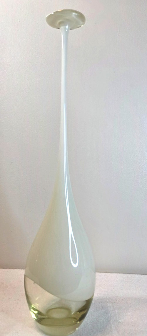 White Art Glass Stretch Long Thin Neck Vase w/ Flange Rim Used