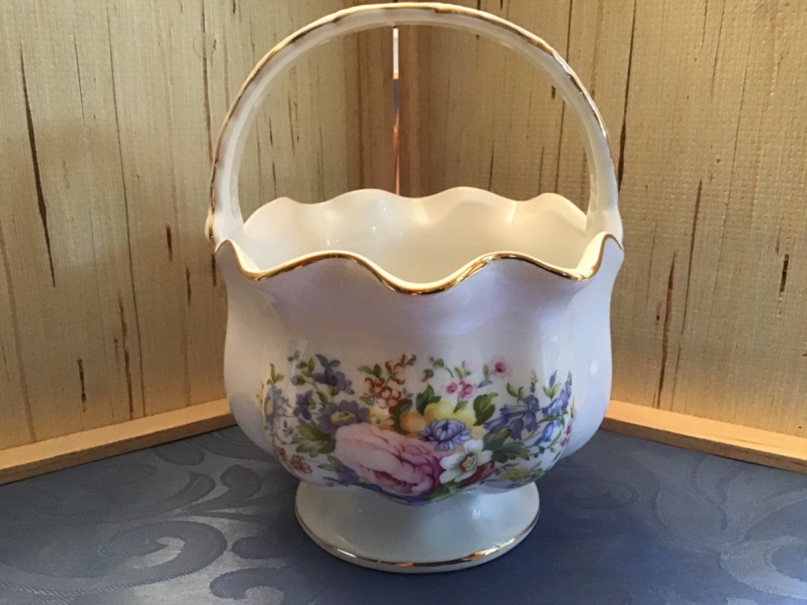 Antique Reflections Porcelain Floral Gold Trim Basket by Godlinger & Co.