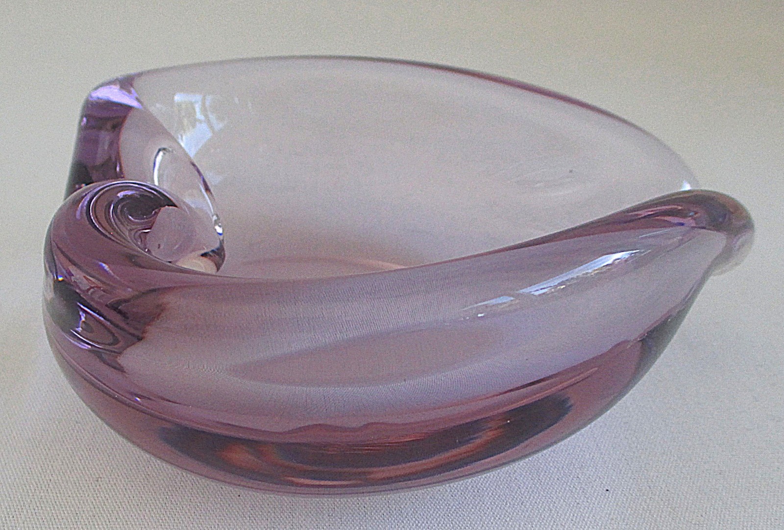 Vintage Murano Lavender Glass heart-shaped Bowl, Trinket Dish or Ashtray 4.75 in