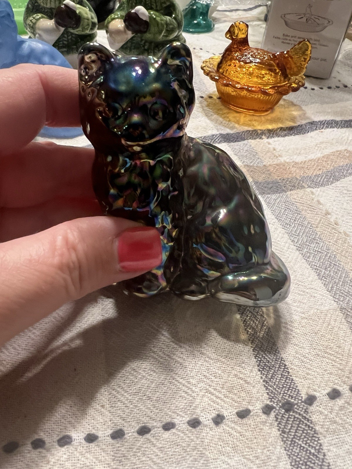 Mosser titanium Carnival Glass Cat Figurine Glossy Finish
