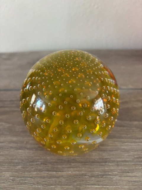 VTG Murano Venezia Amber Art Glass Sphere Ball Paperweight Controlled Bubbles