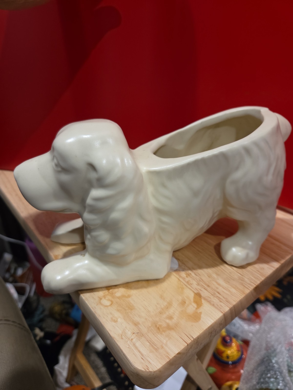 Vintage 1960’s USA Pottery Ivory Labrador/Golden Planter 9″L X 4″ H