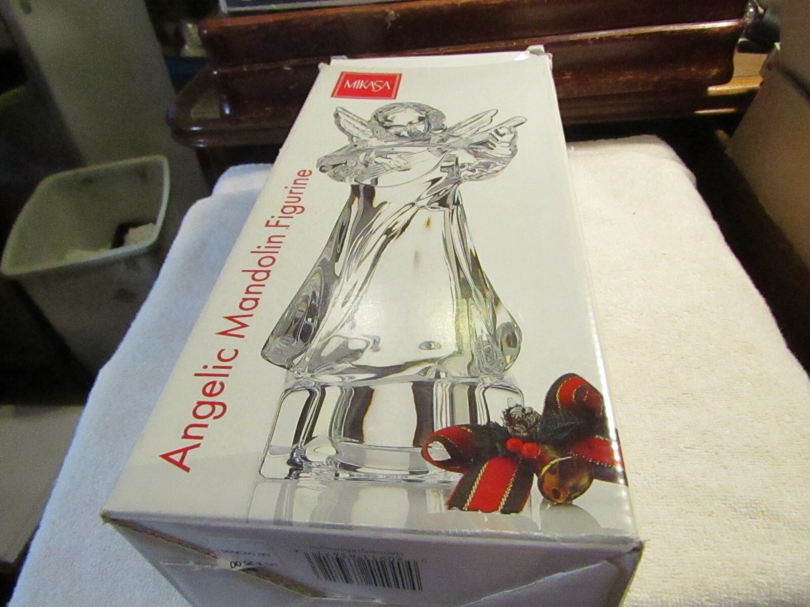 Mikasa Herald Collection Angelic Madolin Figurine 8″ SN 093/930 with Box