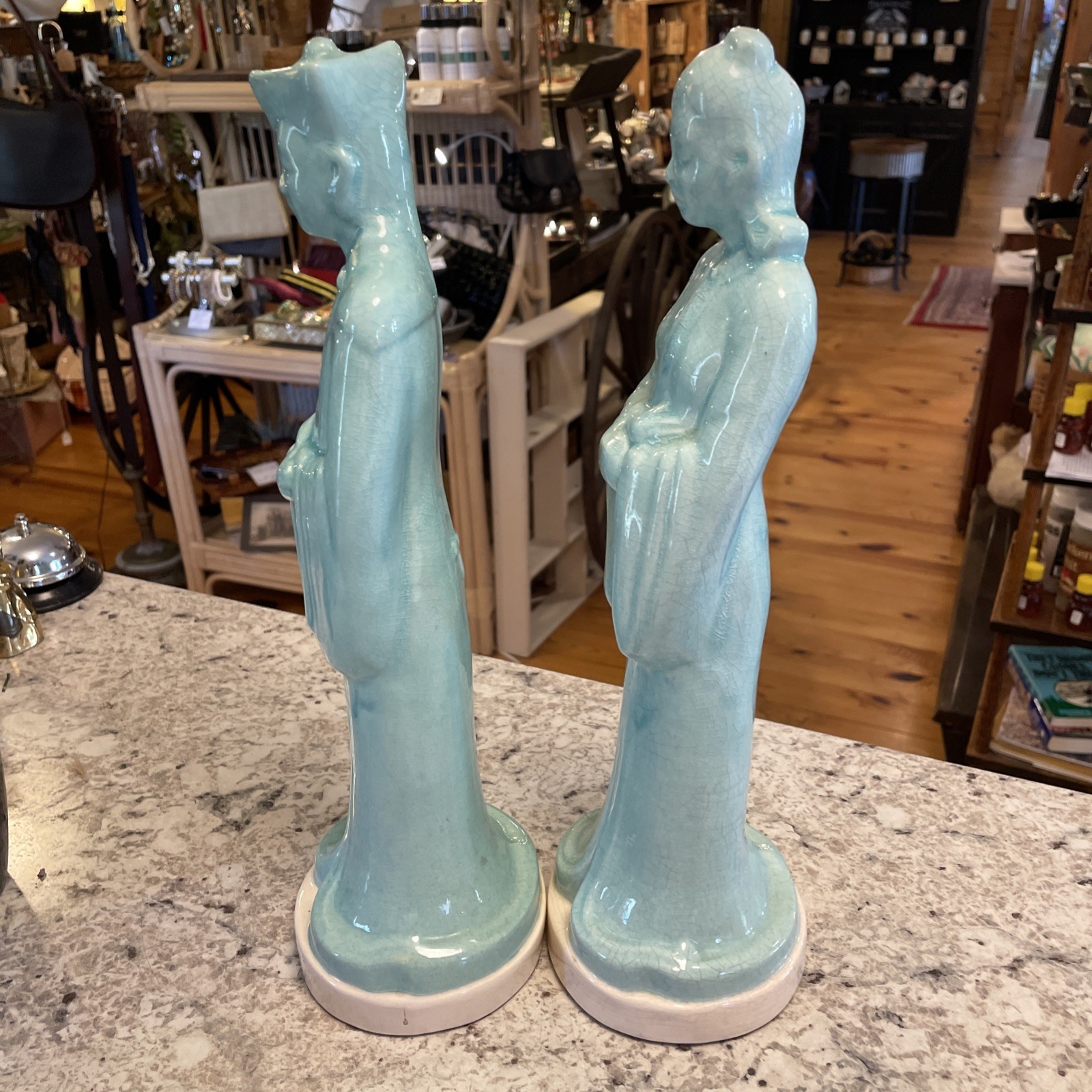 McCulloch Asian California Pottery Ceramic Figurines I Love Lucy Mantle