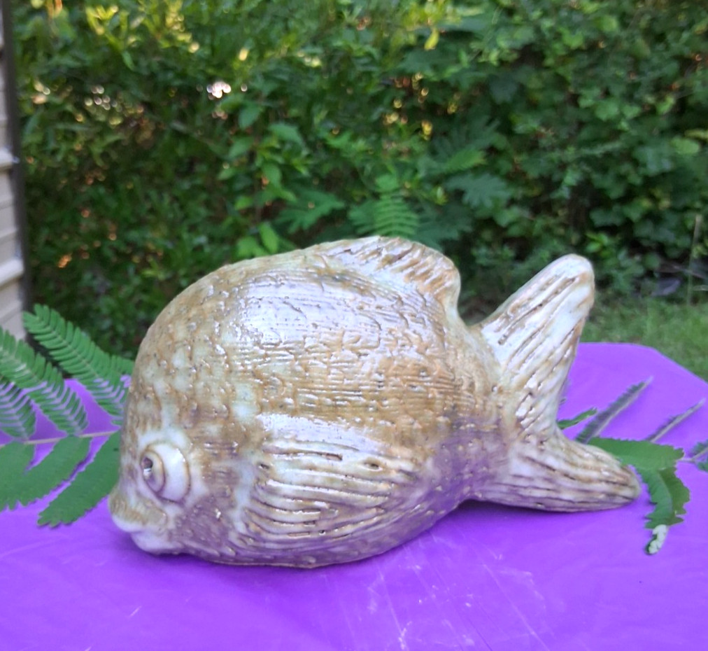 Peter’s Pottery Unique color Jade nutmeg Blowfish Awesome gift or collect new