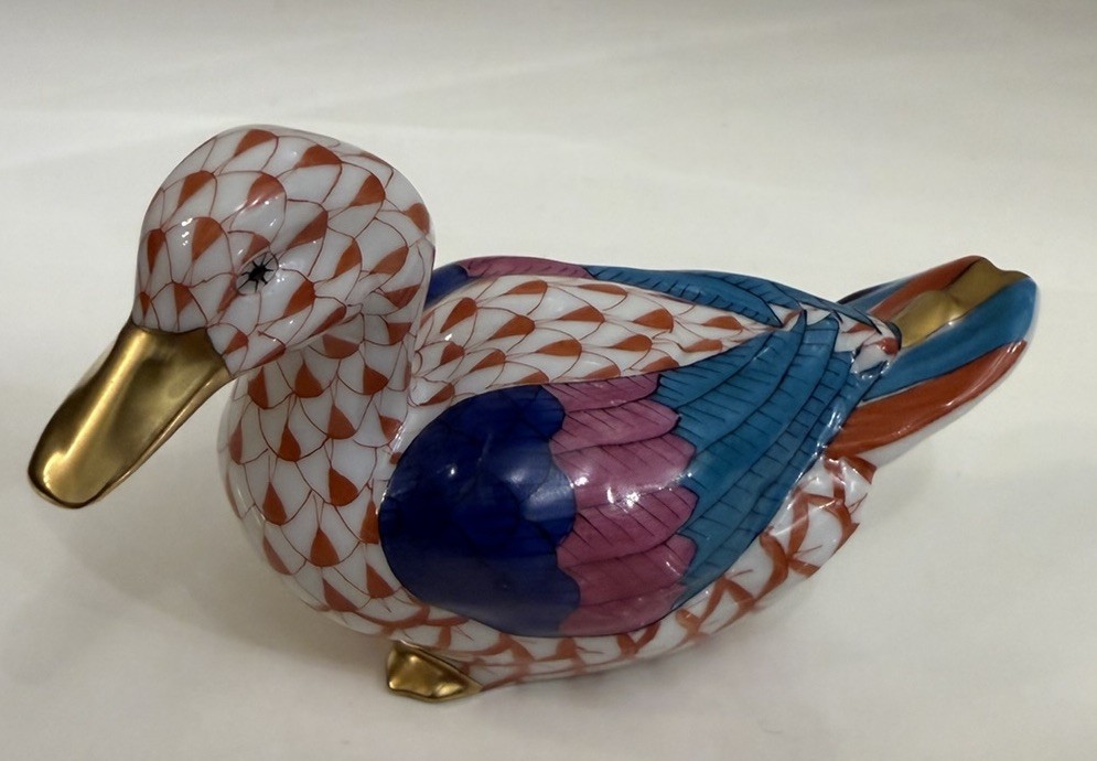 Herend Signed Porcelain Rust Fishnet Duck Figurine With 24k Gold Accents