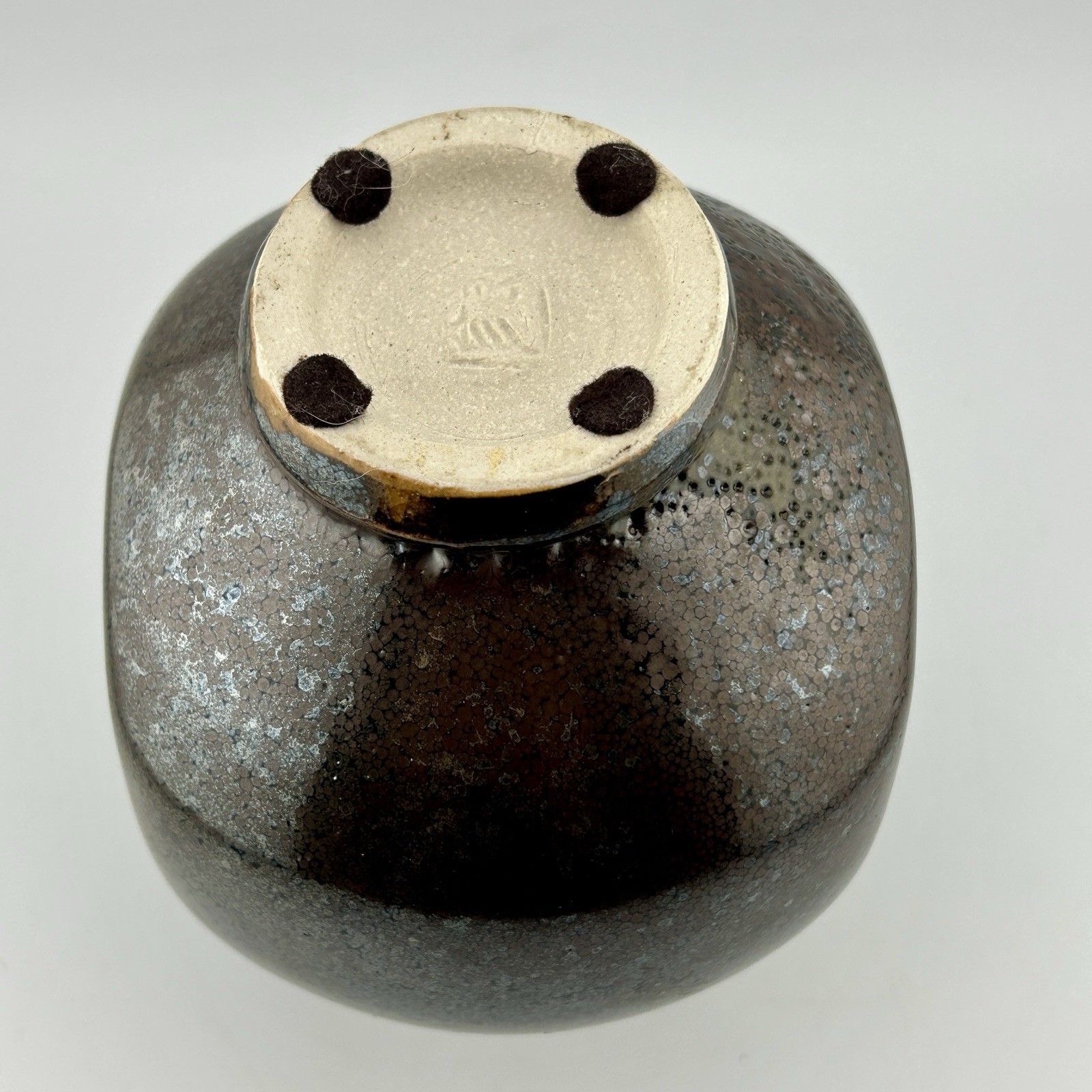 Wayne Ngan Stoneware Vase Yuteki Tenmoku Oil Spot Hornby BC Signed 70s VTG