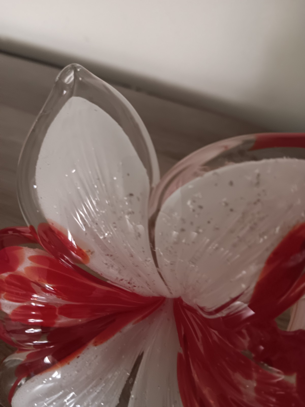 Cristalleria Arzanese Hand Blown Glass Flower Sculpture Red White Italy Art