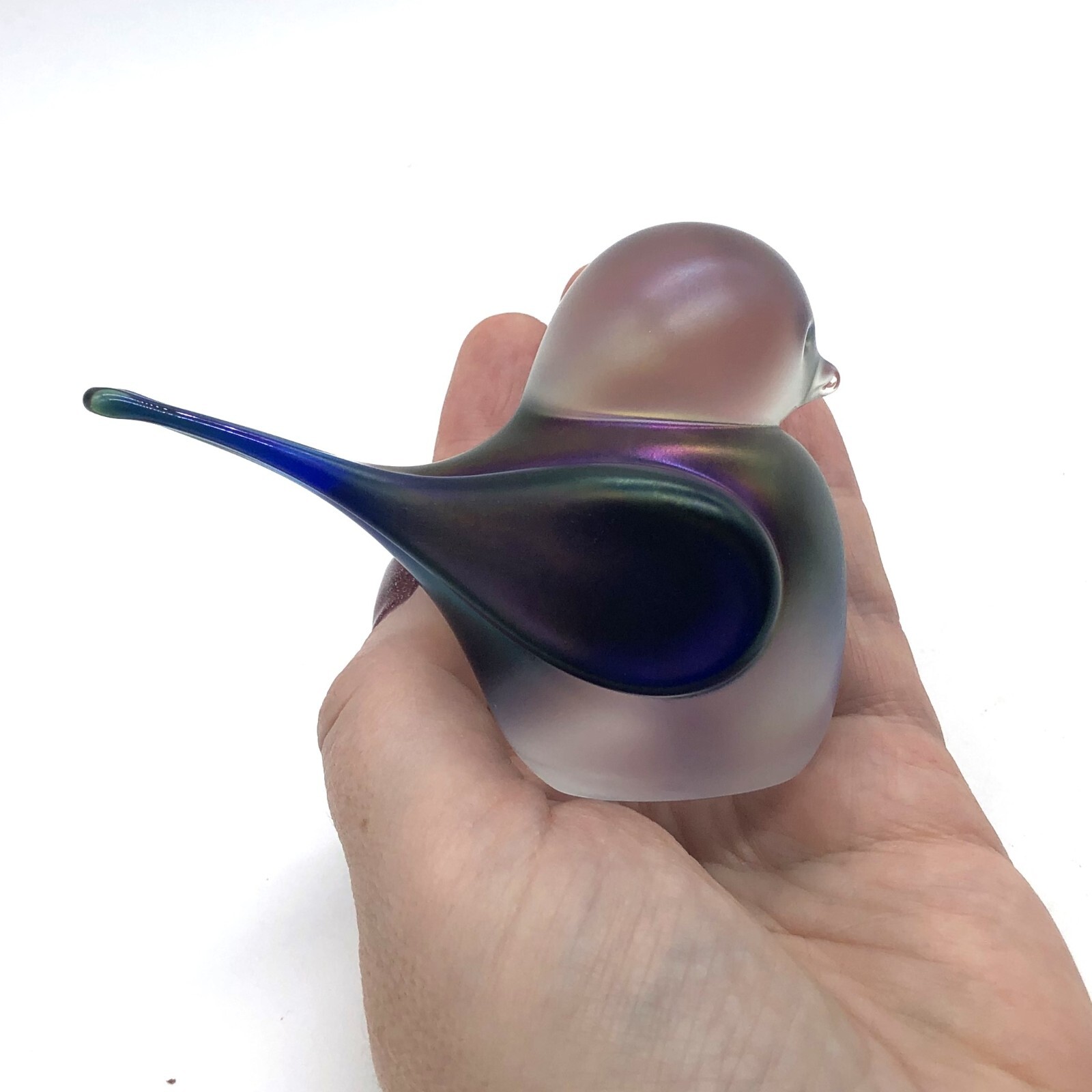 Zellique Studio Art Glass Cobalt Blue Iridescent Bird With Heart Signed 4×3″ VTG