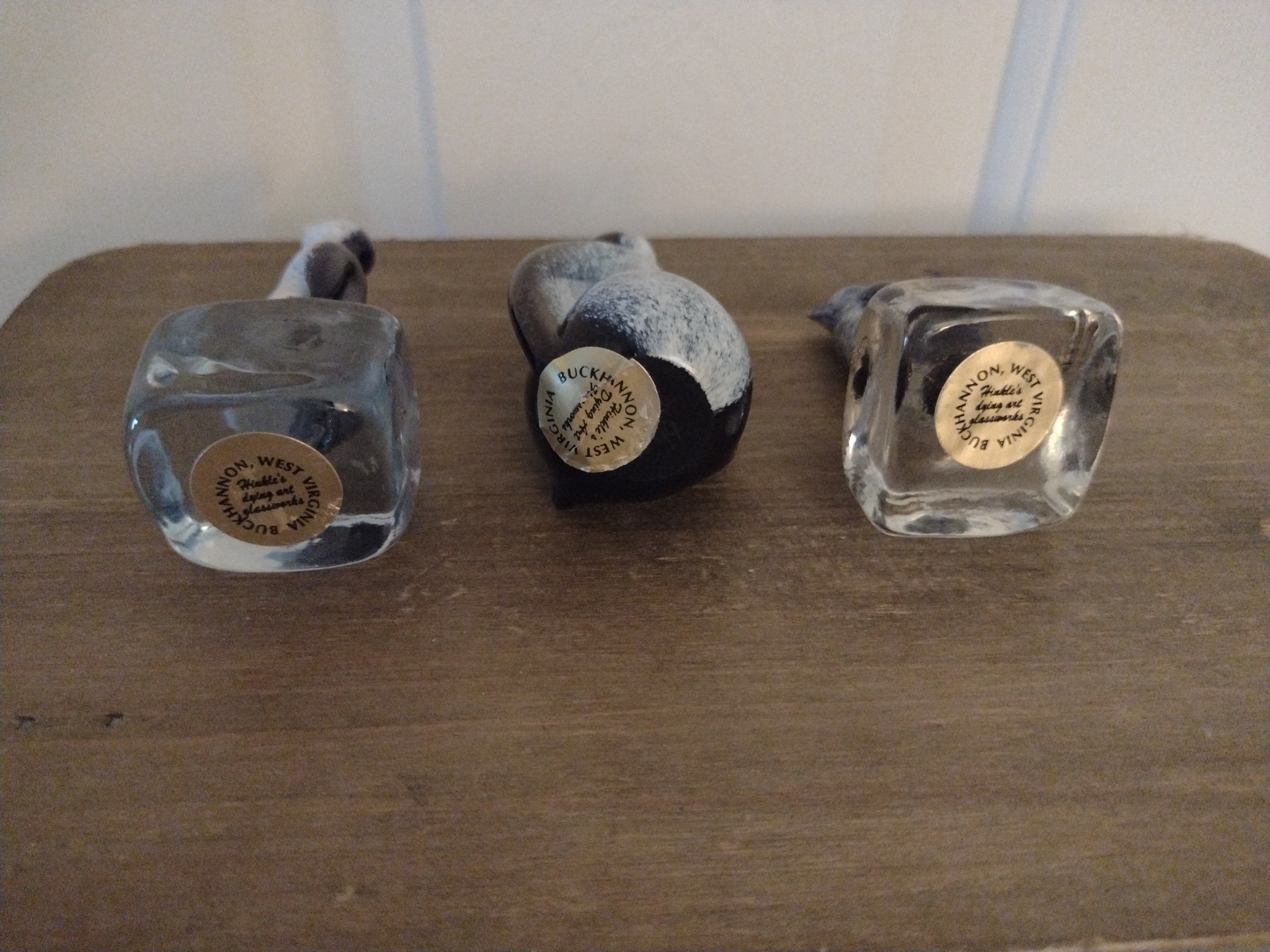 Hinkle Dying Art Glassworks Handblown Set Of 3 Stylized Penguins Buckhannon WV