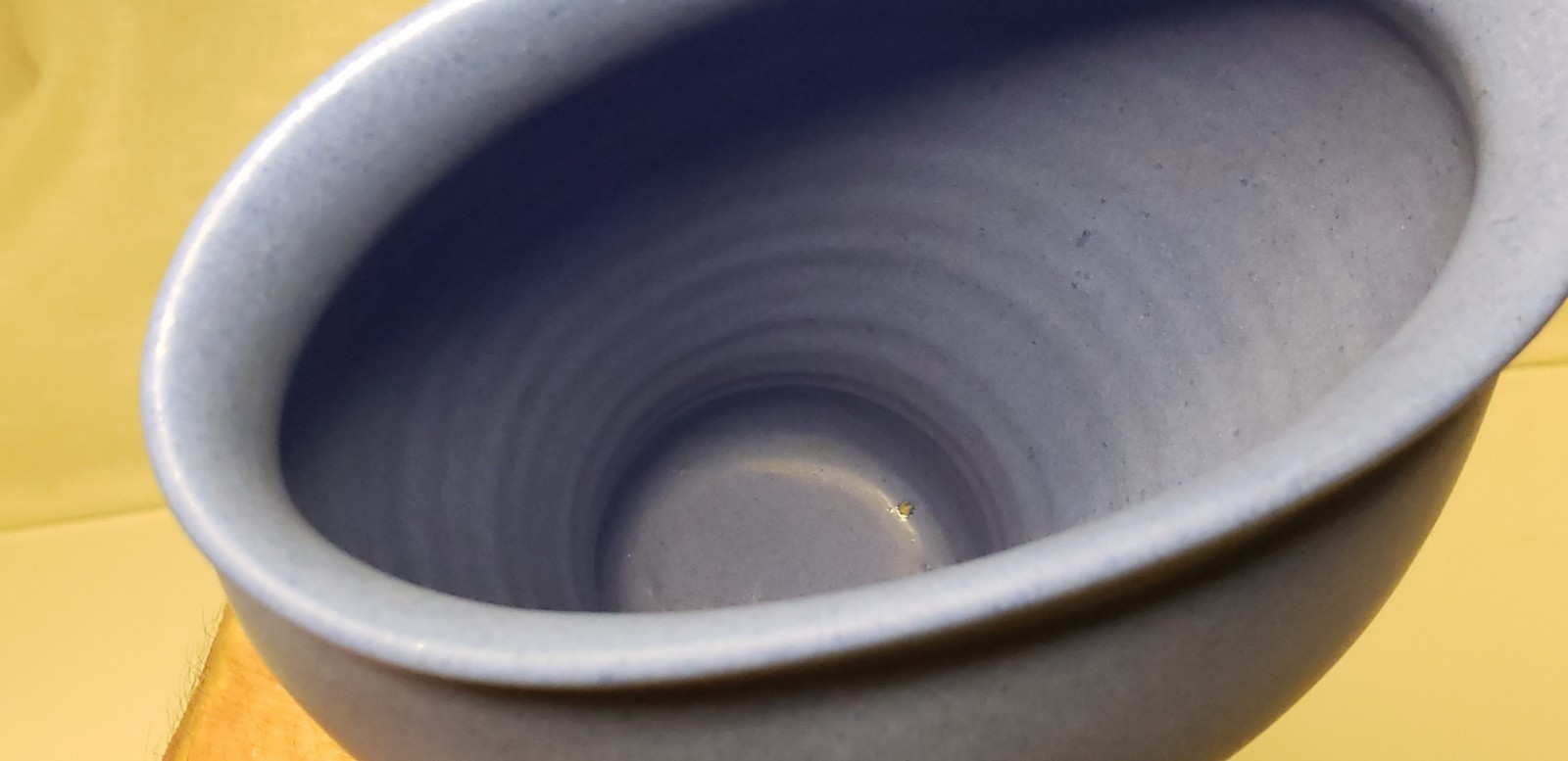 Niloak Pottery Vase. Hywood Handthrown Wheel Turned Vase by NILOAK. 1930s Matte