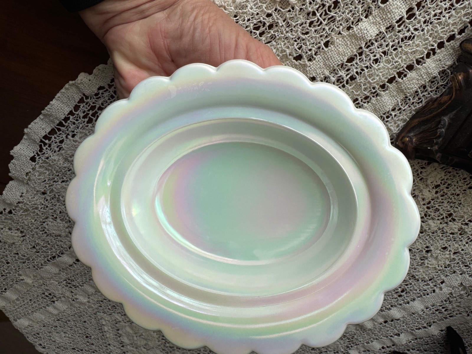Mosser New White Milk Glass Carnival Hen On Nest Iridescent 6.5” STUNNING