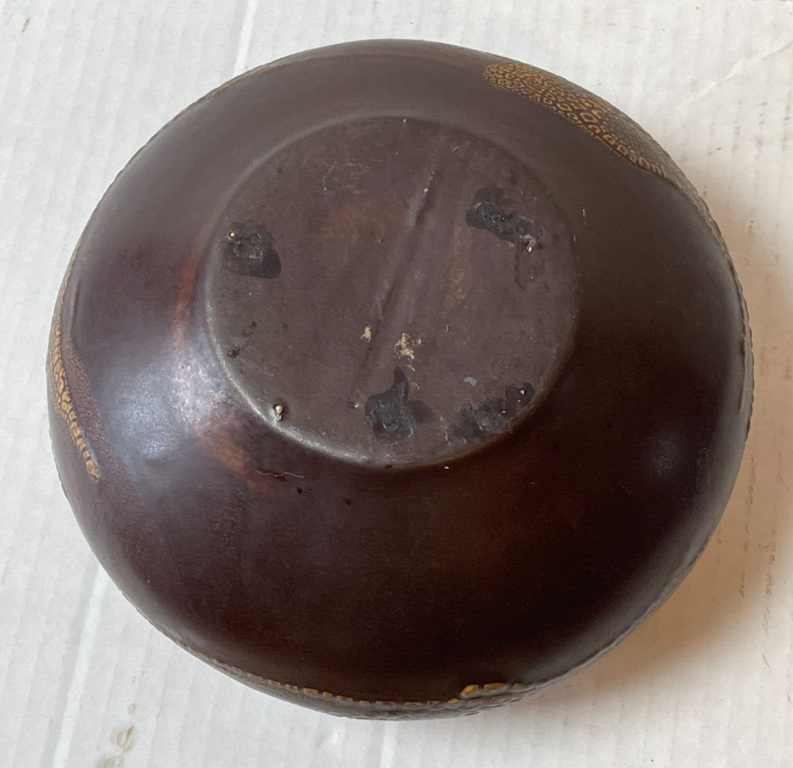 Vintage Squat Vase, Round Brown Art Deco Design 6 1/2″ Diameter x 3 1/2″ Tall