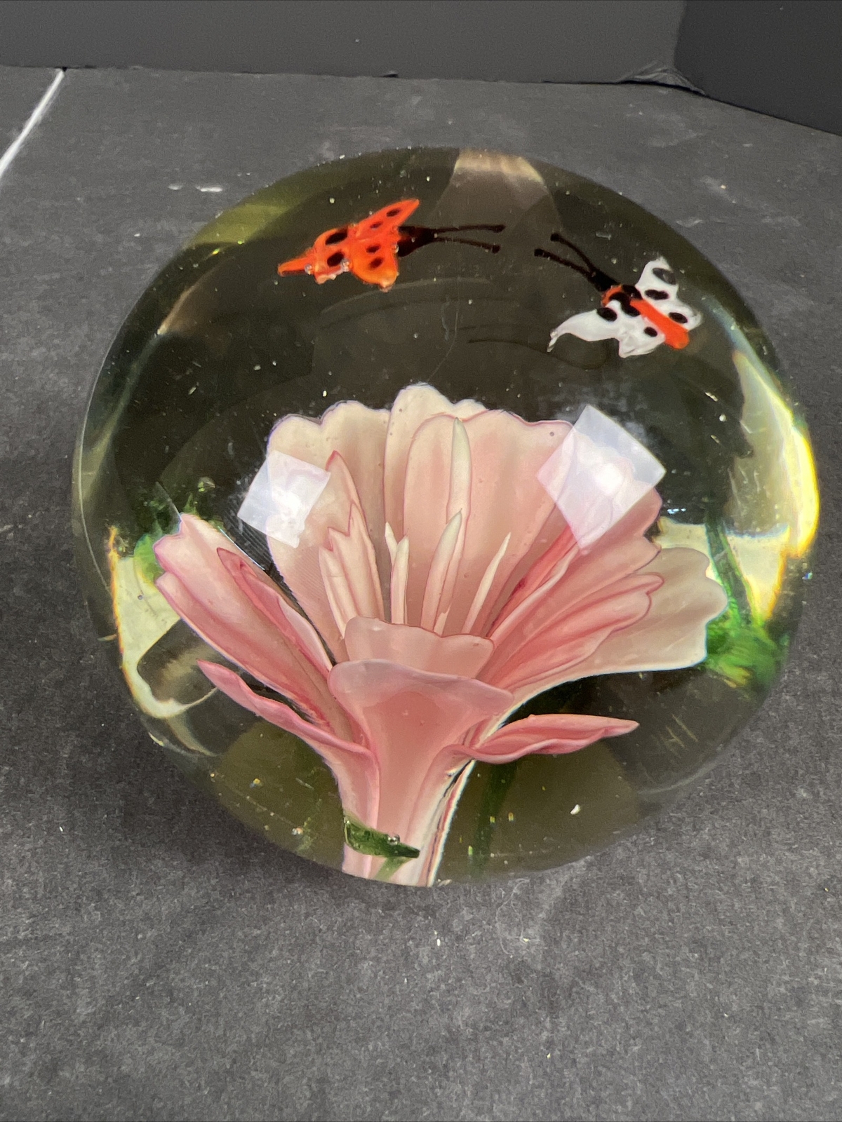 Clear Art Glass Paperweight Pink Flower w/ Green leaves and Butterflies 3.5”