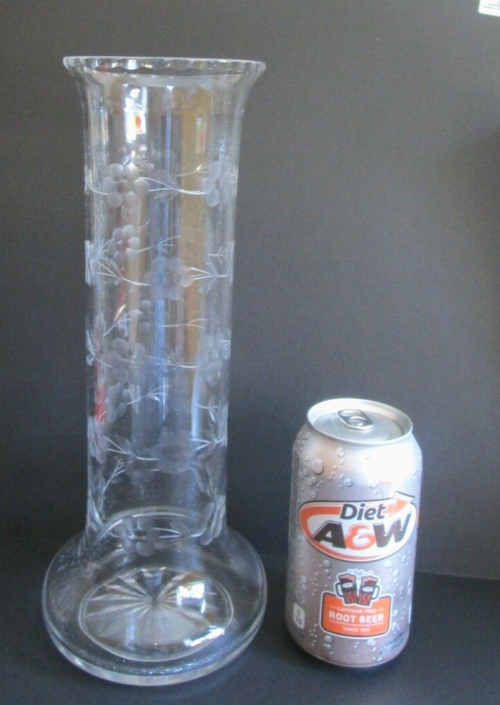 Antique Wheel Cut Crystal Glass Celery Cylinder VASE Thumb Nail Rim Star Base