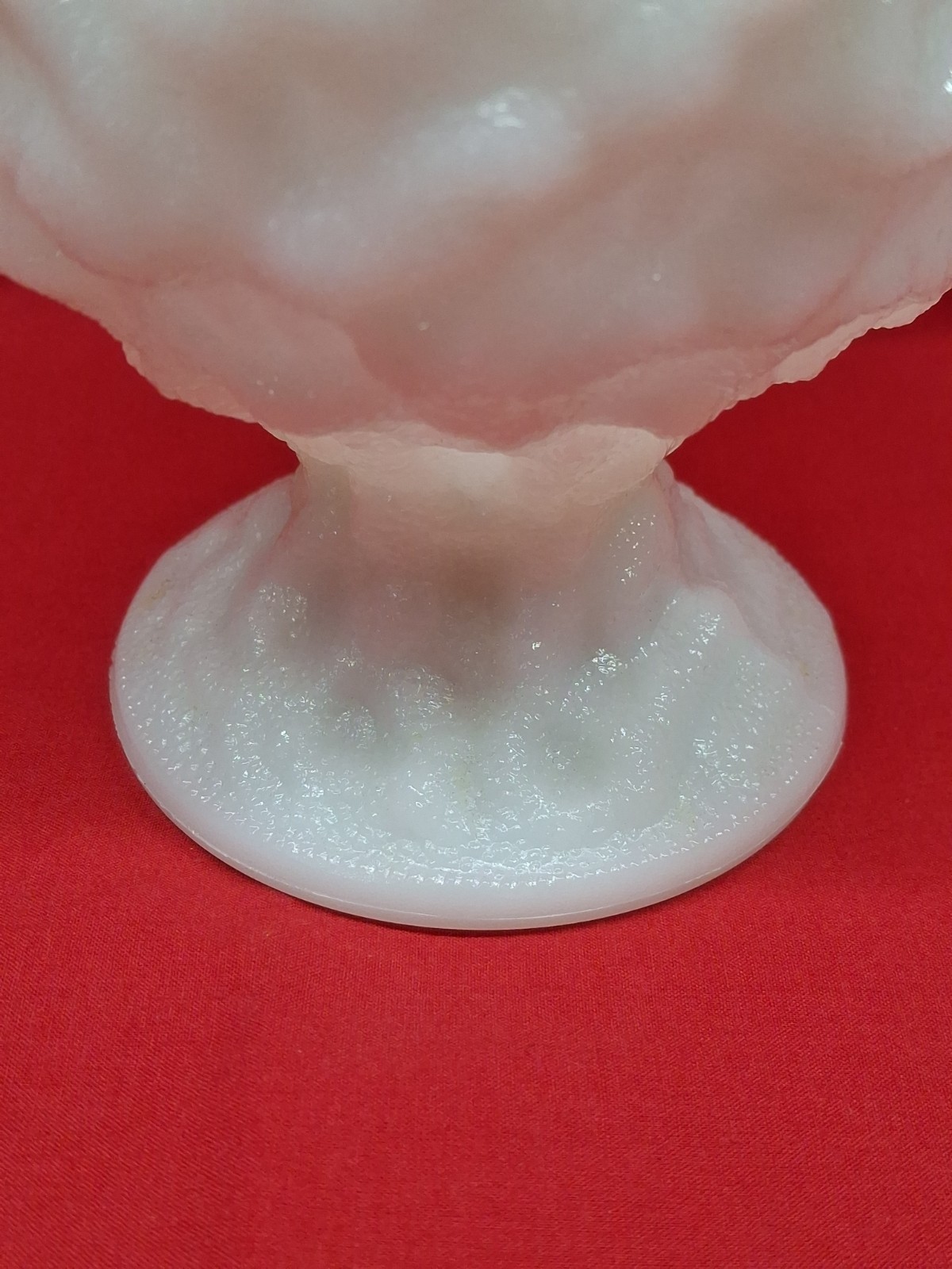 Vintage EO Brody Co Cleveland Ohio USA MILK GLASS Vase M3000 Footed Planter