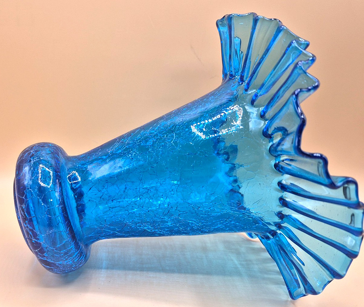 Vintage Beacon Blue Crackle Glass Ruffled Tulip Vase Pontil Base Excellent