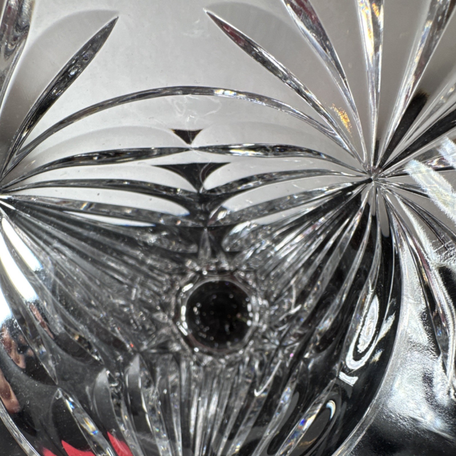 ROYAL CRYSTAL ROCK Clear Cut Crystal Starburst Vase 10 in Tall Made in Italy