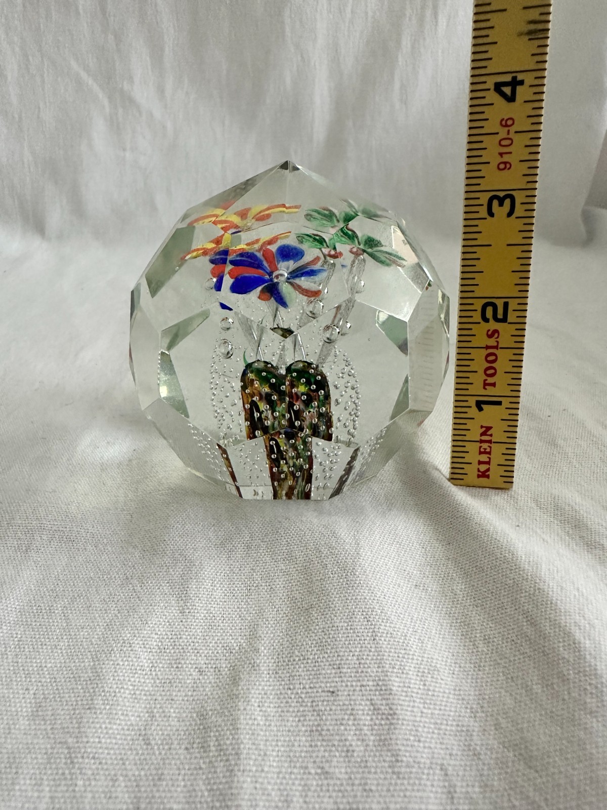 Vintage Art Glass & Crystal Lot – Stölzle Kristall Eagle, Taiwan Gold Leaf Apple