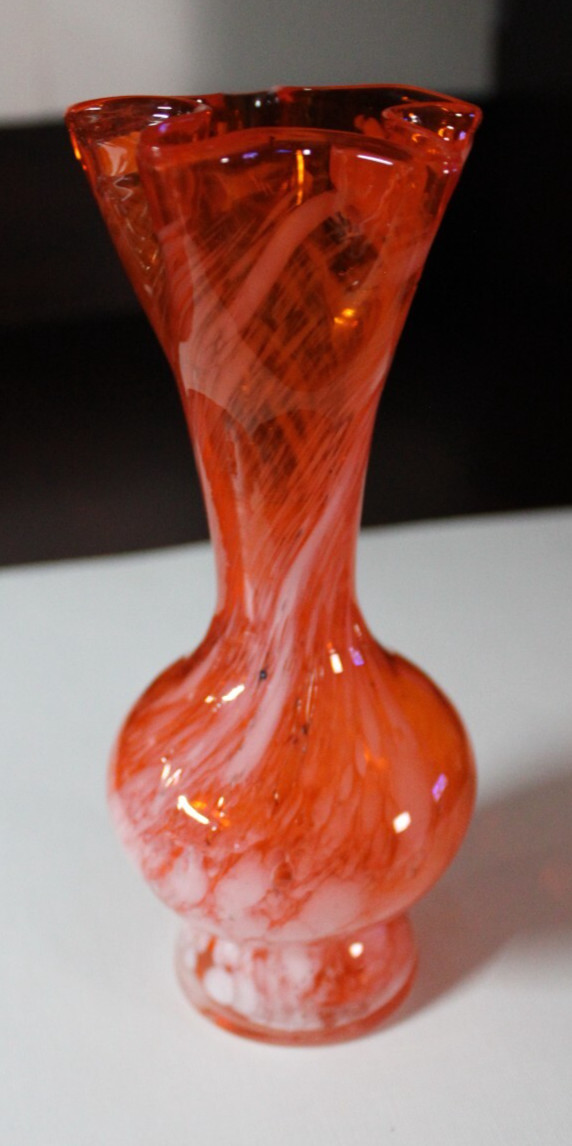 Vintage Red Orange White Swirl Bud Vase with Scalloped Top 6.5″