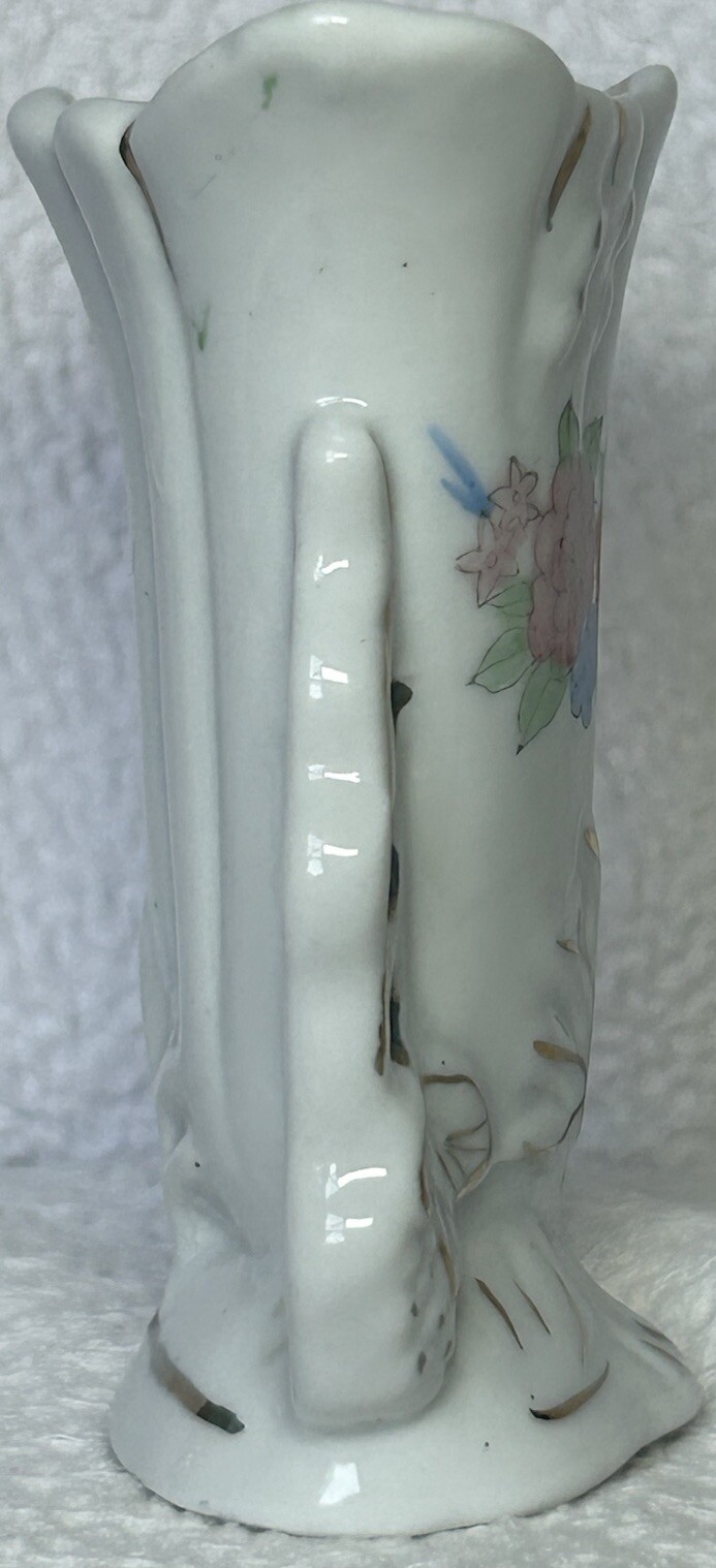 Bud Vase Oval Unbranded Made In China Porcelain Handpainted Gold Details GUC