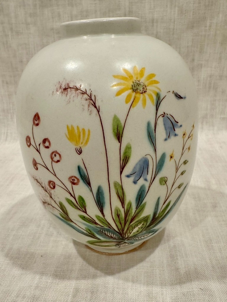 Rorstrand Round Vase 6.25” Meadow Flowers Made in Sweden MCM