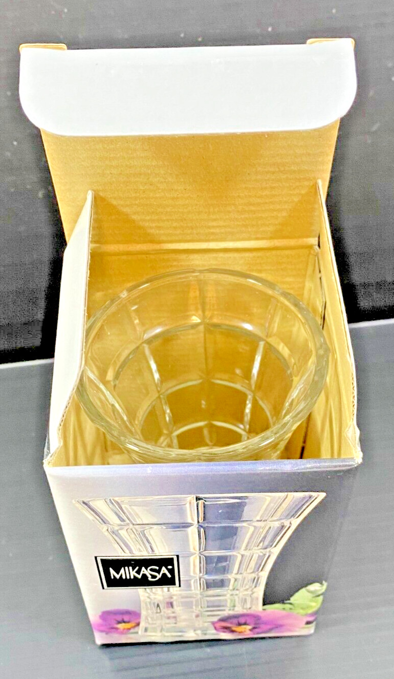 Mikasa Monarchy Bud Vase V2006/612 4.75″ In Original Box