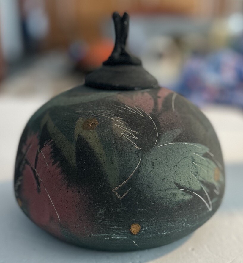 Raku Pottery Laura Ross Black Multi Color Abstract Pottery Vessel w Lid Signed