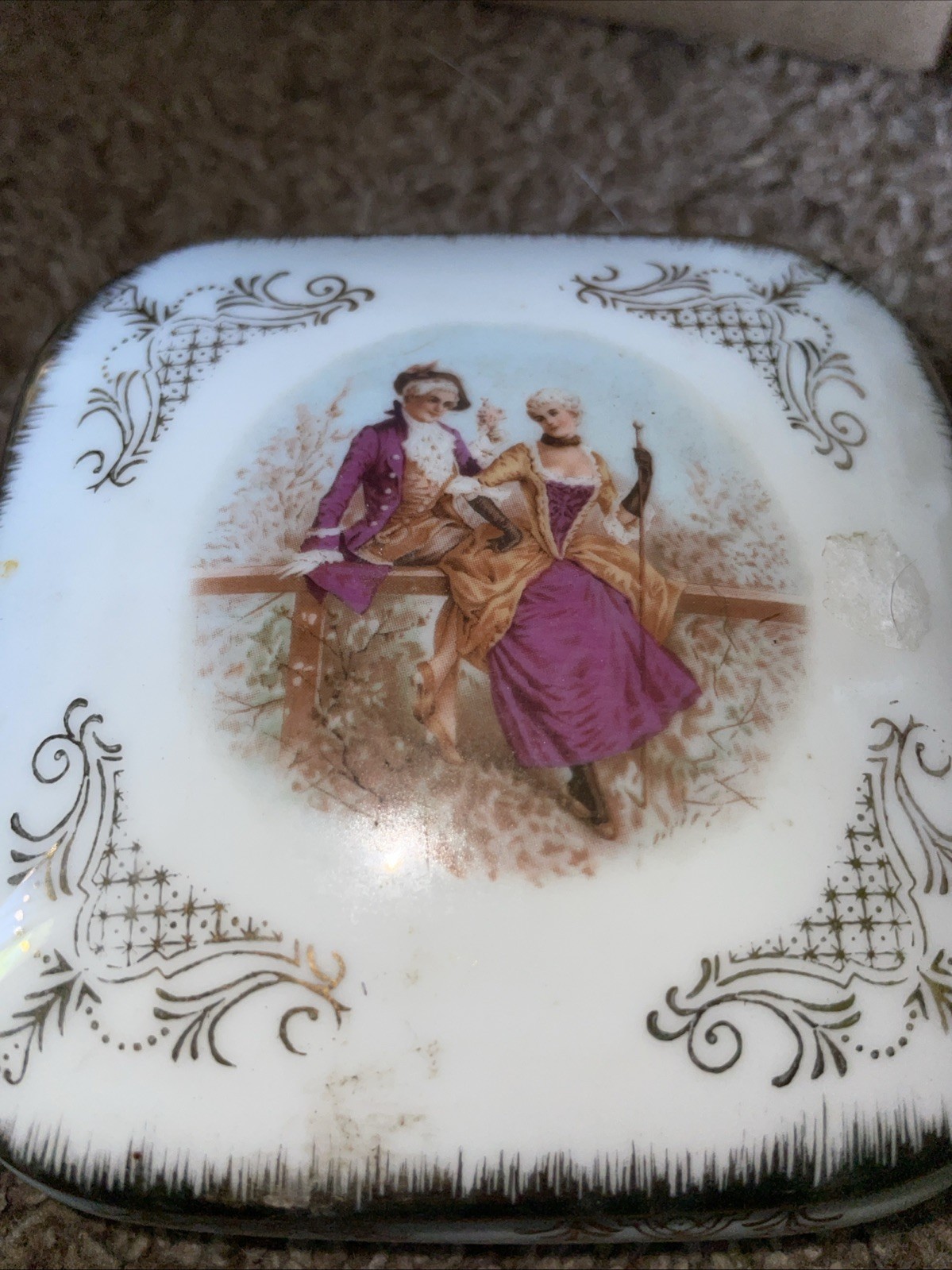 Vintage Royal Vienna Trinket Hinged Porcelain Box Beehive Antique Couple Love