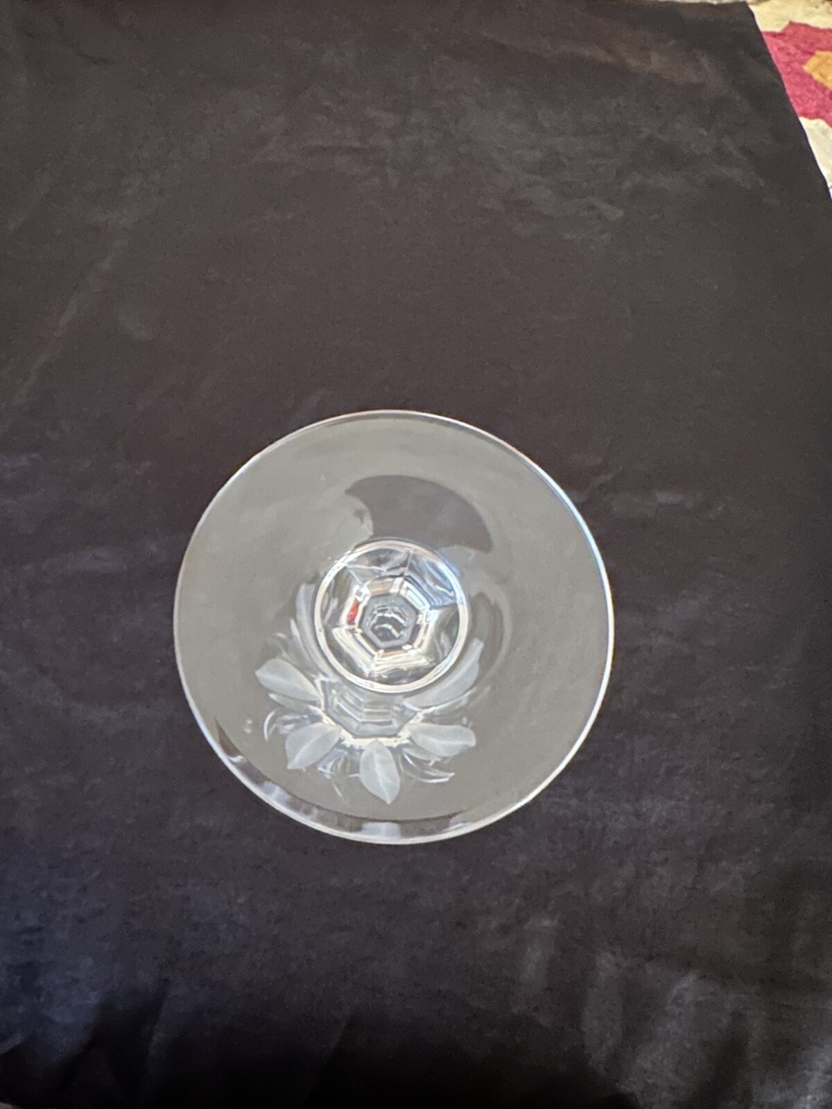 4 Mikasa Flame D’Amore water goblets. 9″ Great condition.