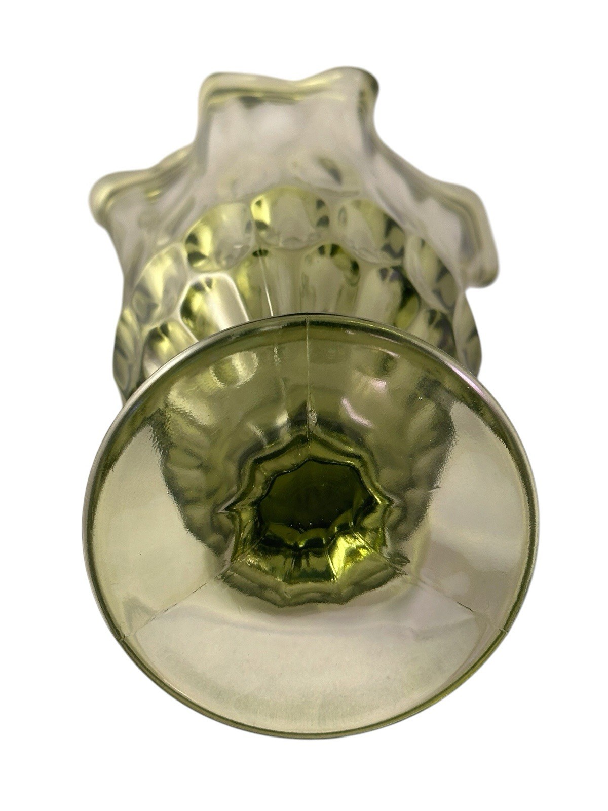 Vintage Fenton Colonial Green Thumbprint Handkerchief Glass Vase 9.5” Tall