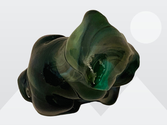 Vintage Boyd Art Glass Winter Green Slag Swirl Pooch The Dog 3″ Figurine