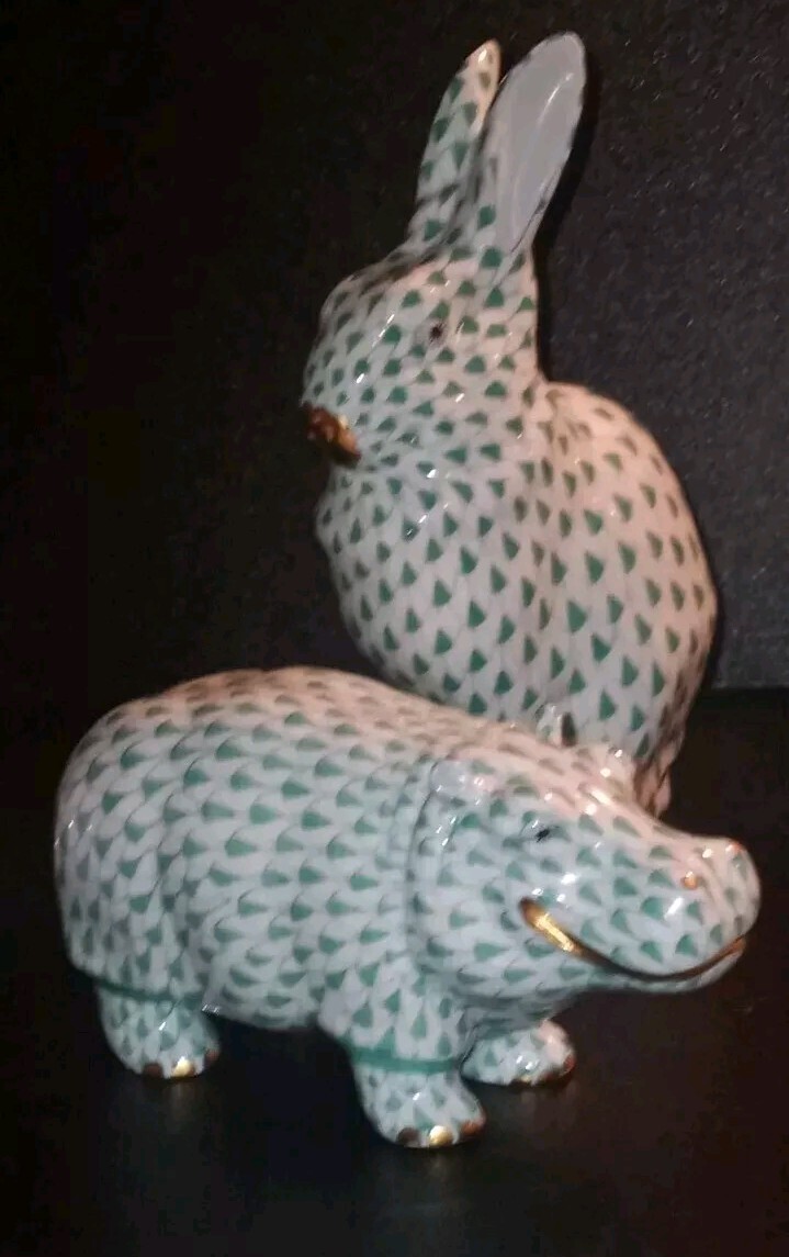 🇭🇺 Hungary Herend Hippo hand painted W/Signature Fishnet 24K Gold Trim- AMH