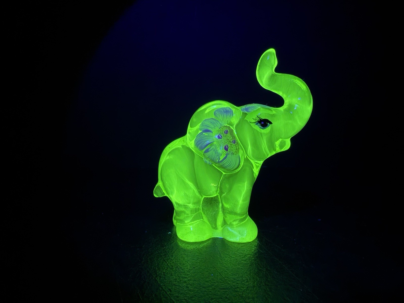 Vintage Fenton Glass Key Lime Trunk Up Elephant Vaseline Hand Painted W/label