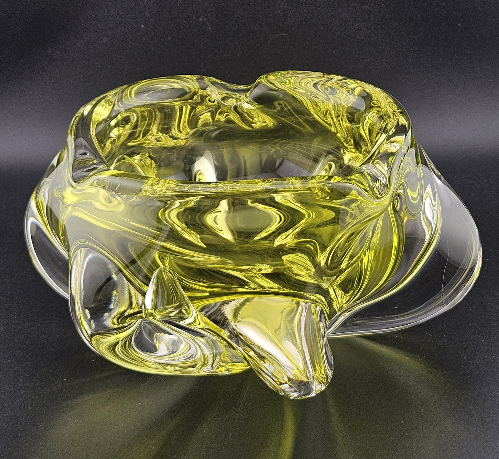 Stunning Mid-Century Murano Sommerso Heavy Canary Yellow Glass Art Bowl Vintage