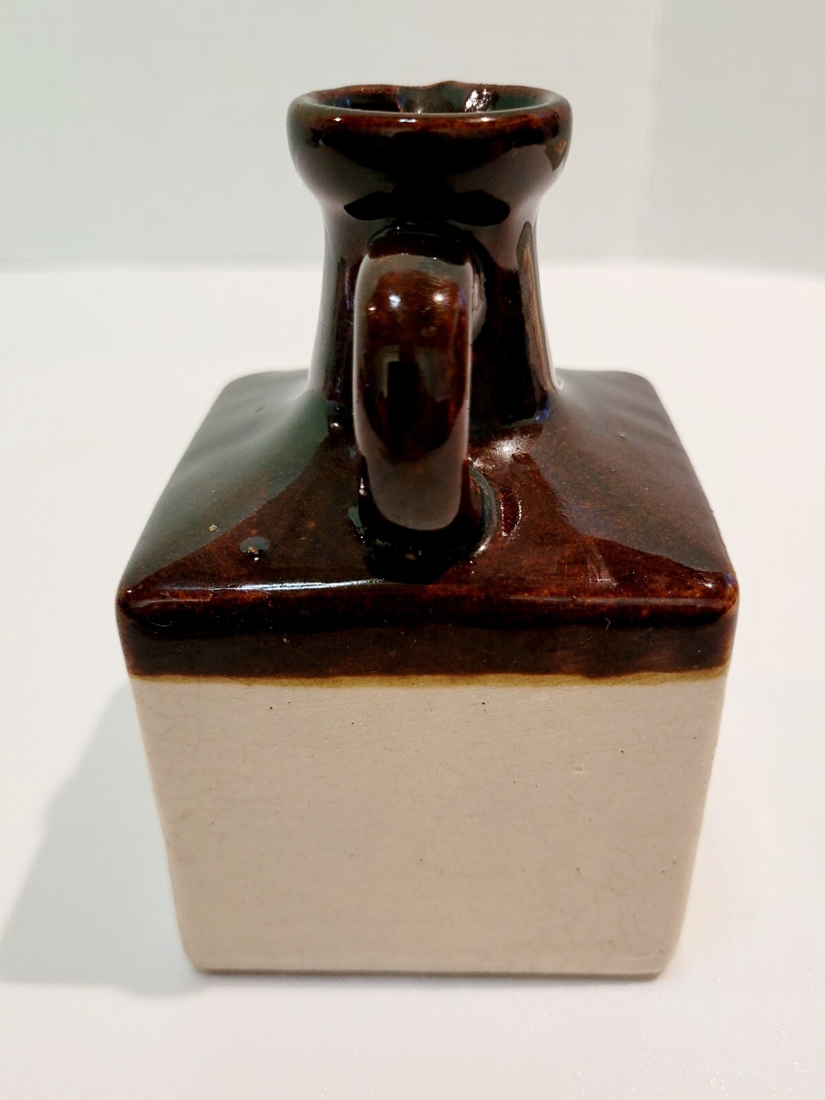 VTG BROWN/TAN STONEWARE POTTERY JUG-SMALL SQUARE 4 1/8″ HI–NO ID MARKS