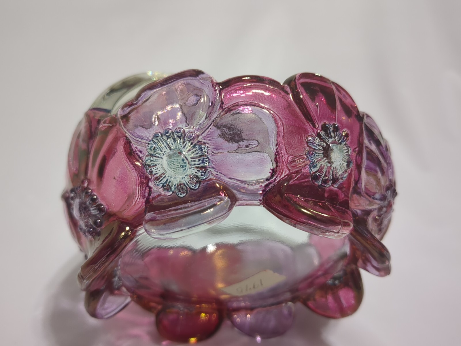 Westmoreland Pansy Flower Basket Glass Purple Pink, 4 inch round