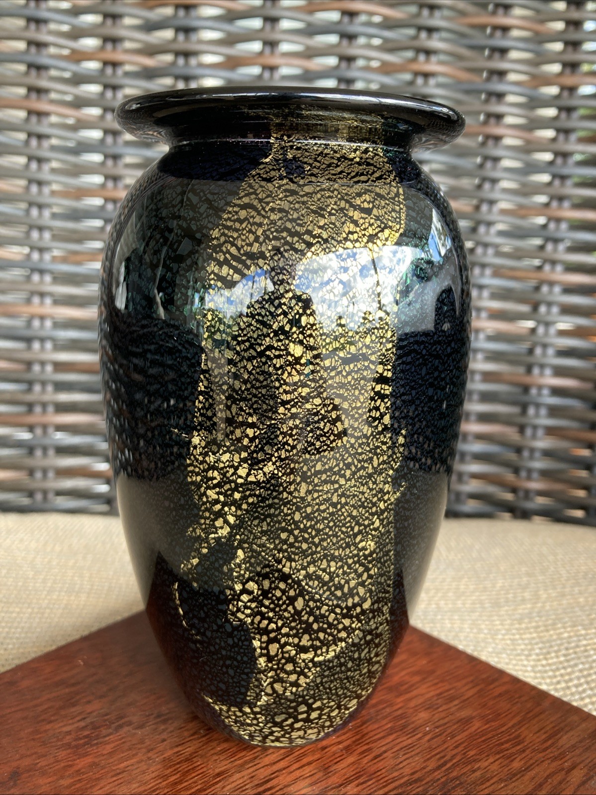 Robert Eickholt Studio Art Glass 6 1/4″ Vase Black Gold 1997 Signed * XLNT!