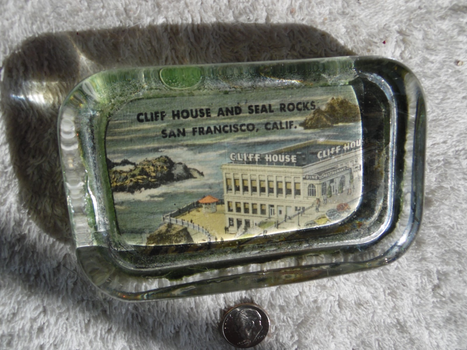 BRIGHT VINTAGE Glass Paperweight CLIFF HOUSE Restaurant San Francisco Souvenir