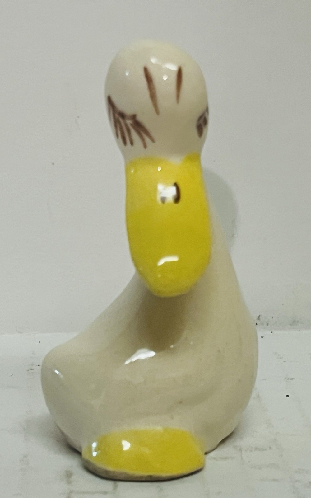 Vintage Rio Hondo California Pottery Bashful Shy Long Eyelashes Duck Figurine