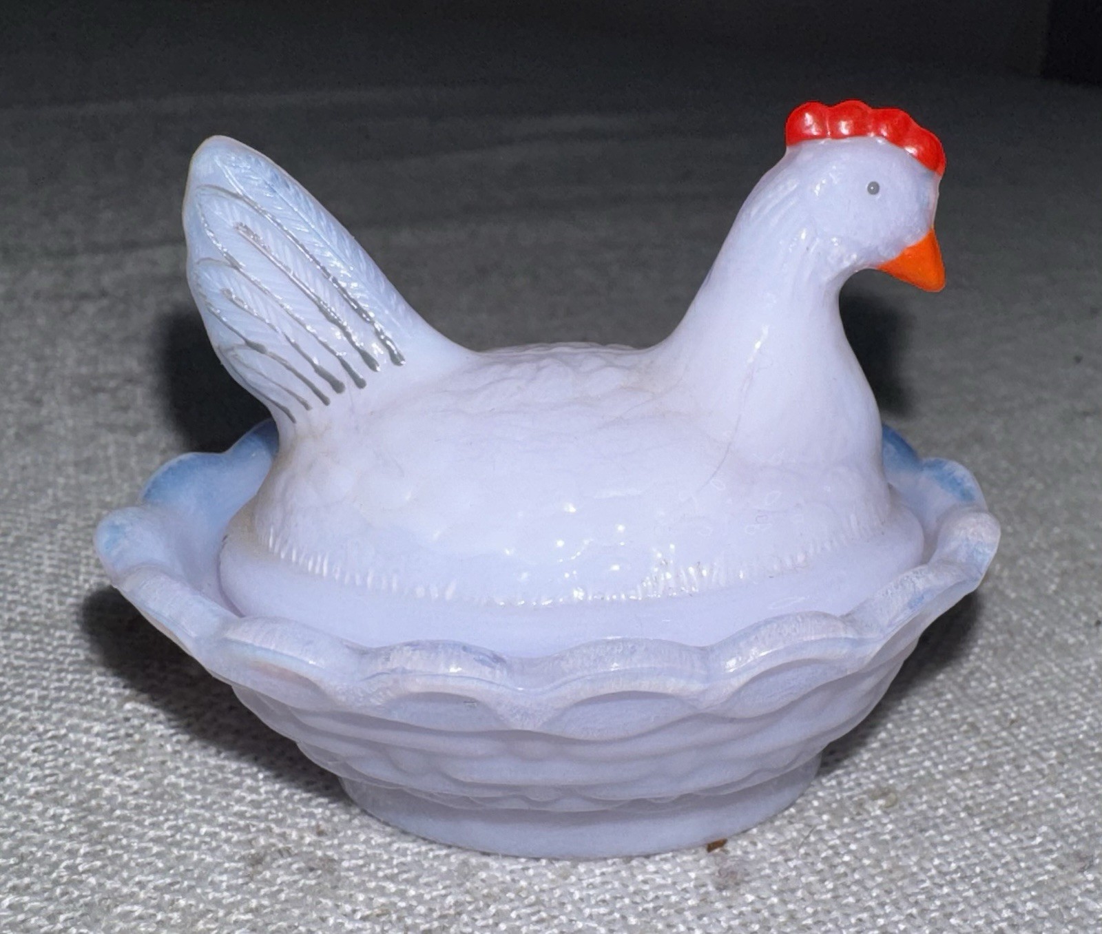 Boyd Glass Chick Salt HEN on NEST Mini HON #140 Pale Orchid Hand Painted Chicken