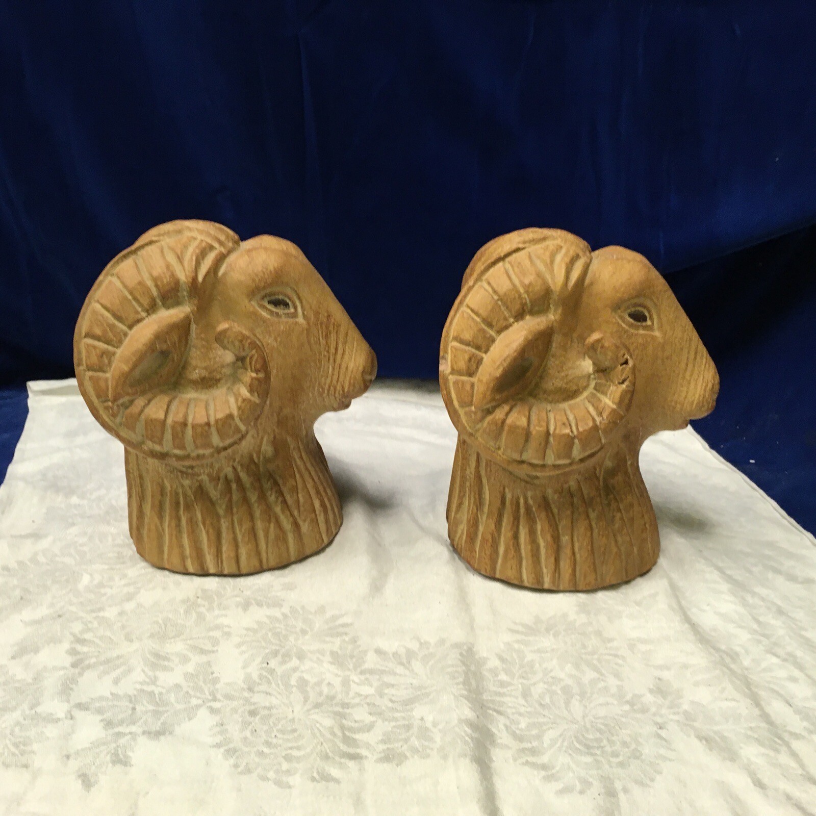 Vintage Pair Of Ram Heads -DP80 – Designer Repros 23-222.