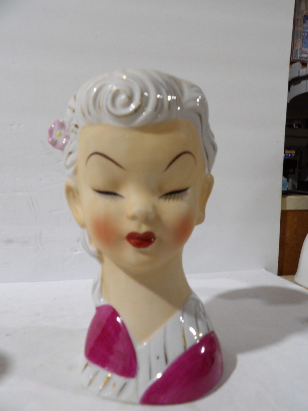 6 1/4 Inch Oriental Lady Head Vase