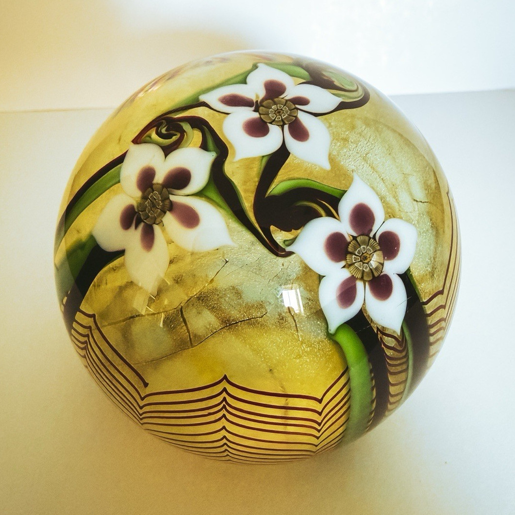 Vintage 1978 Orient & Flume Art Glass Paperweight, Floral Design