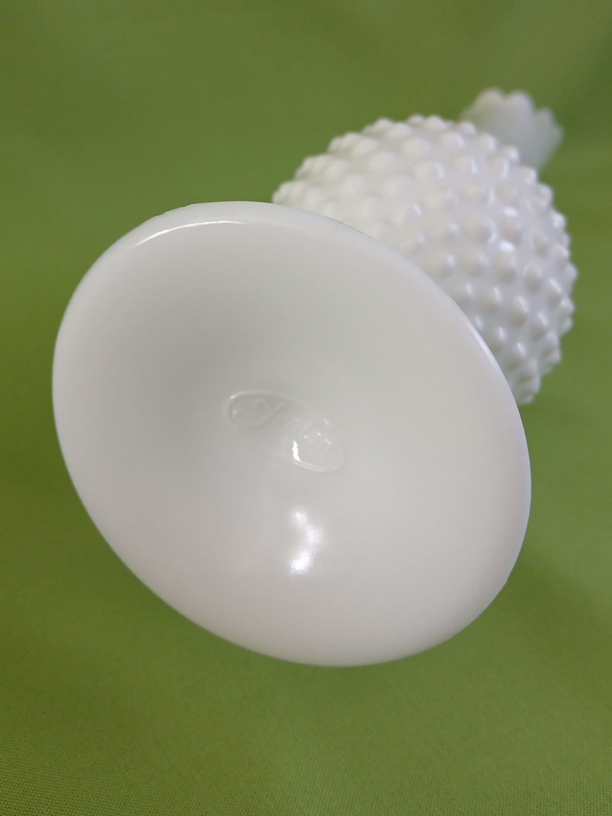Vtg MCM Fenton Milk Glass 14″ Swung Hobnail Pedestal Vase Pristine Condition!