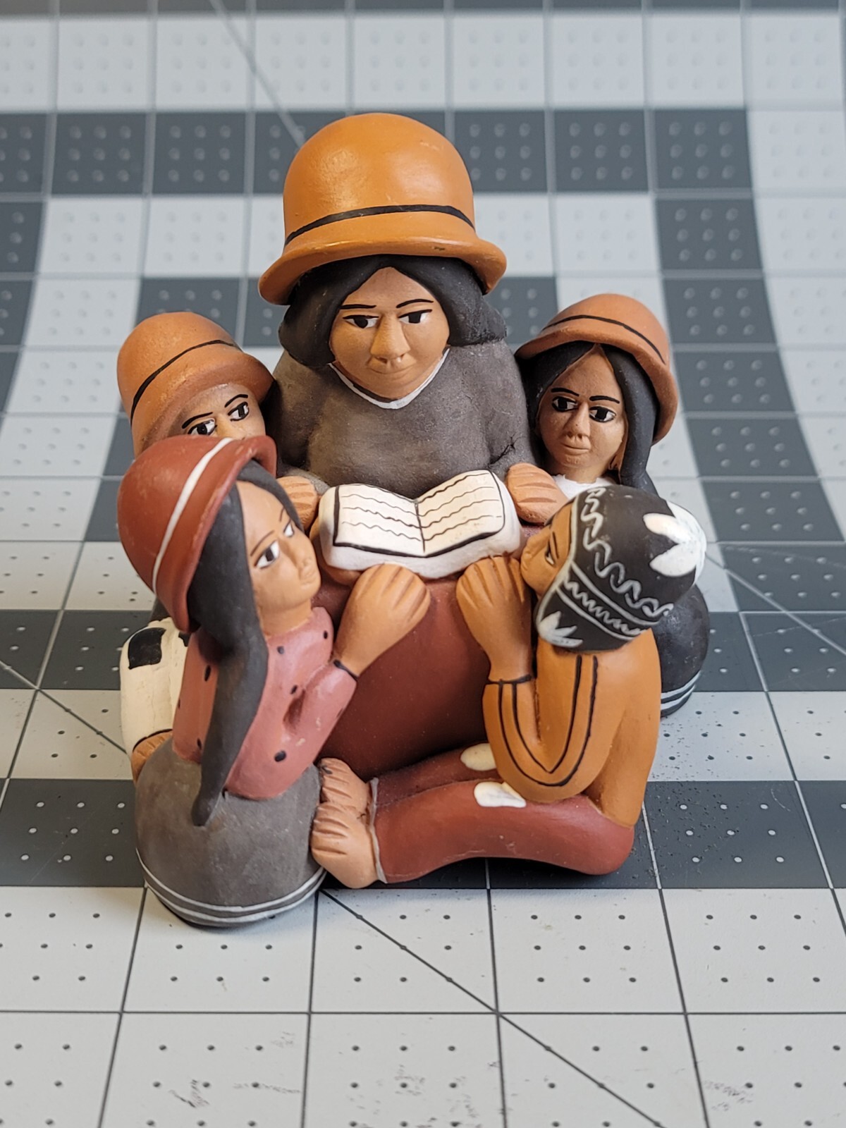 Folk Art Peru Pottery Redware Maurelio H Storyteller With Children