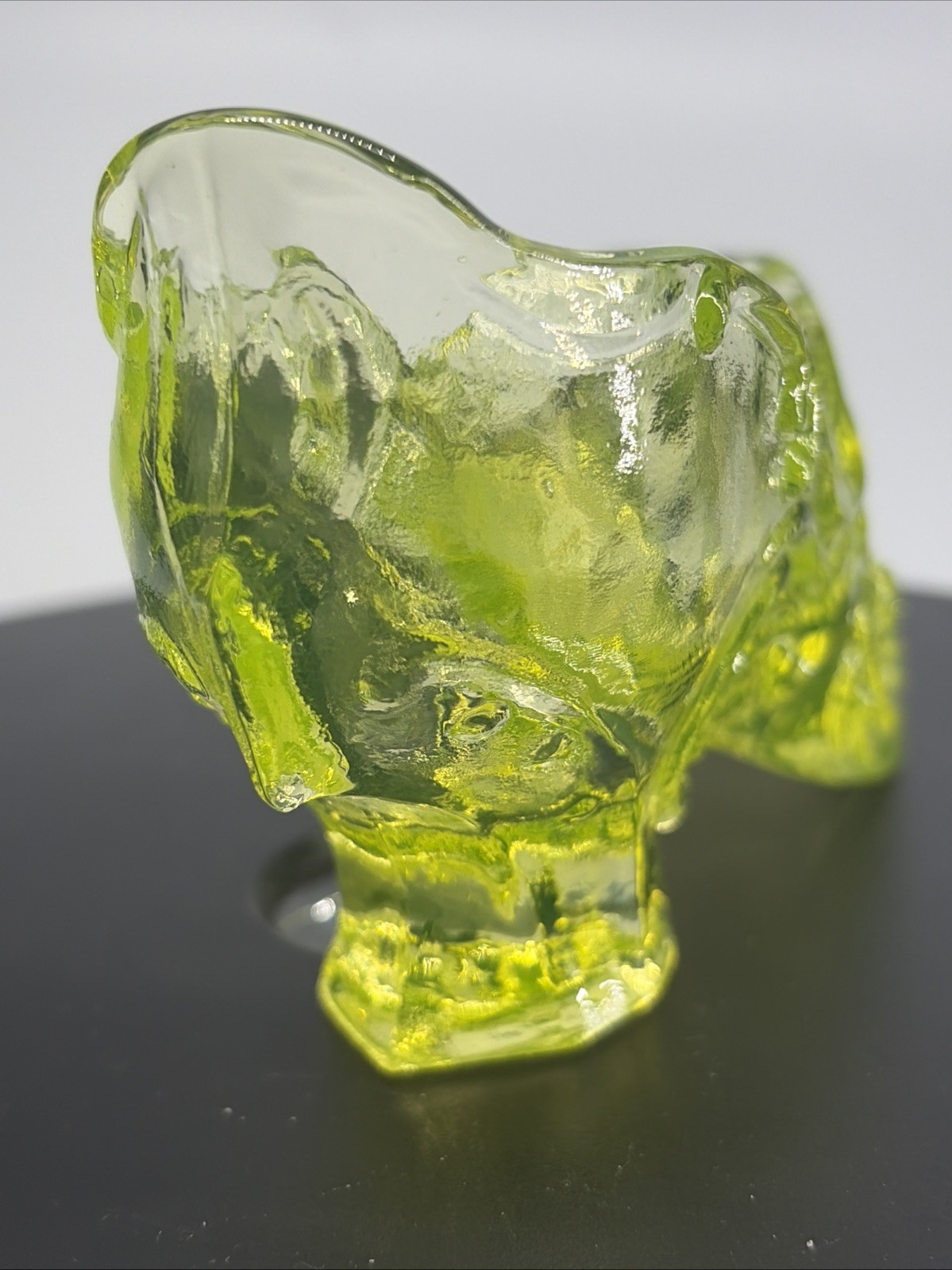 Mosser Topaz Vaseline Uranium Rose Slipper Shoe Figurine 6″ UV Glow VTG
